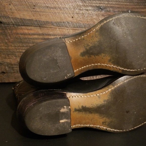 Vintage Black and Gold Cowgirl boots - Picture 5 of 8